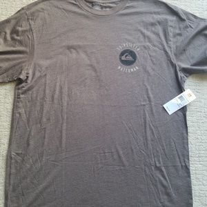Quicksilver surf shirt (XL)